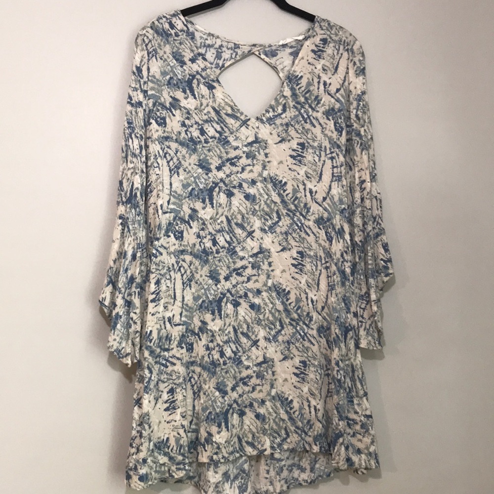 Flowy long sleeved Lush dress, size xs
